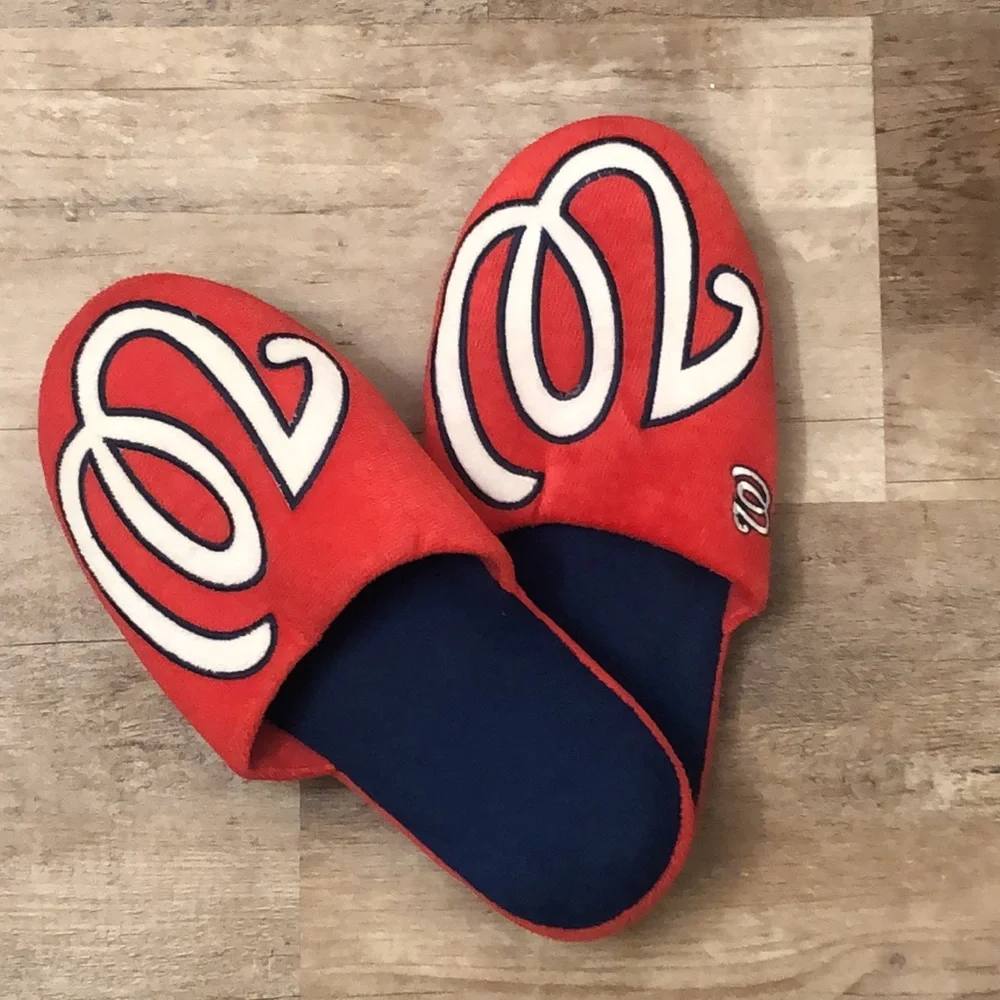 Washington Nationals slippers